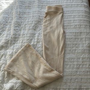 Aerie flare leggings